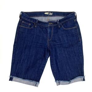 Old Navy The Flirt Cuffed Bermuda Women's size 6 Dark Wash Blue Denim Jean Short